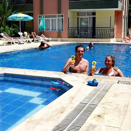 Ikbal Hotel *