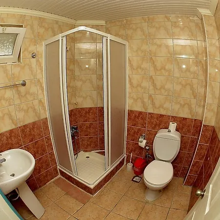 Hotel Ikbal