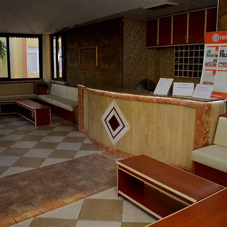 Hotel Ikbal *